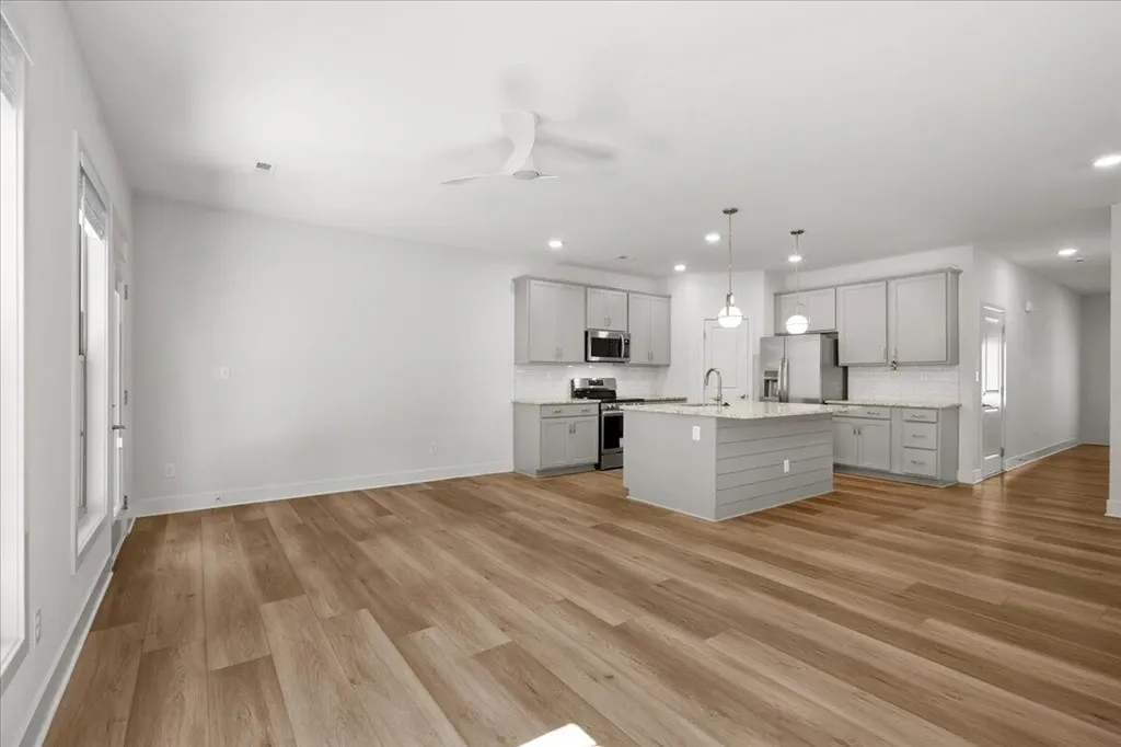 3340 Kestrel Cove Lexington KY 40515