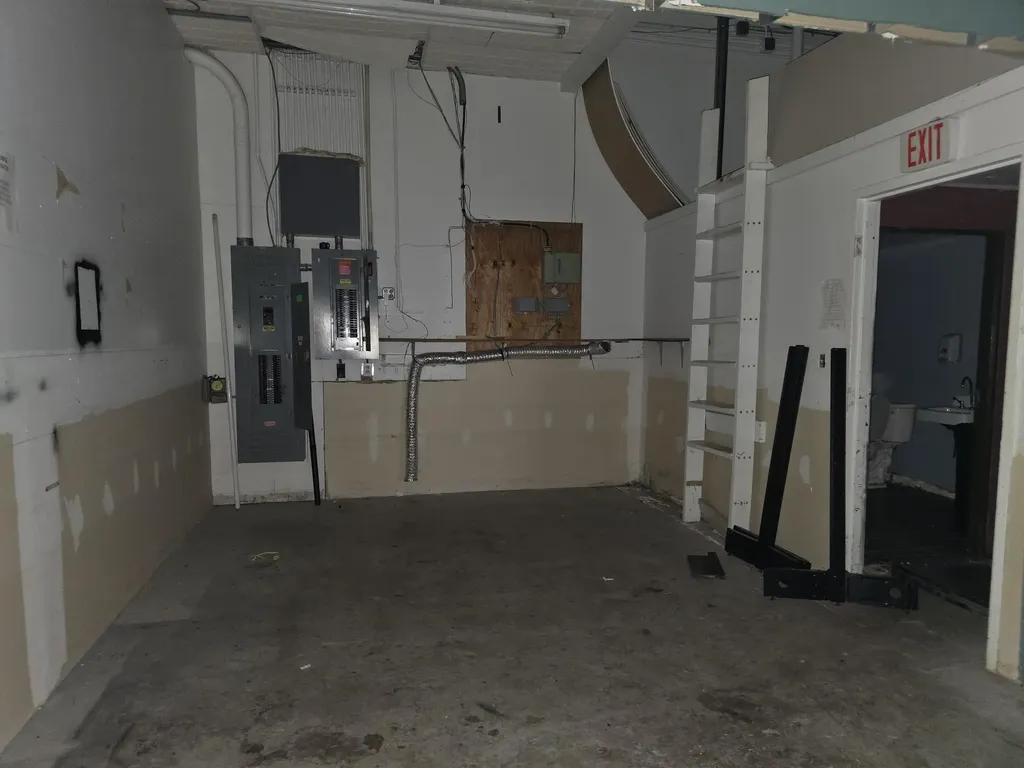1803 W Cumberland Avenue Middlesboro KY 40965