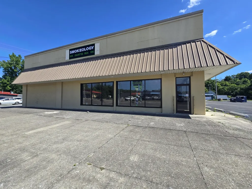 1803 W Cumberland Avenue Middlesboro KY 40965