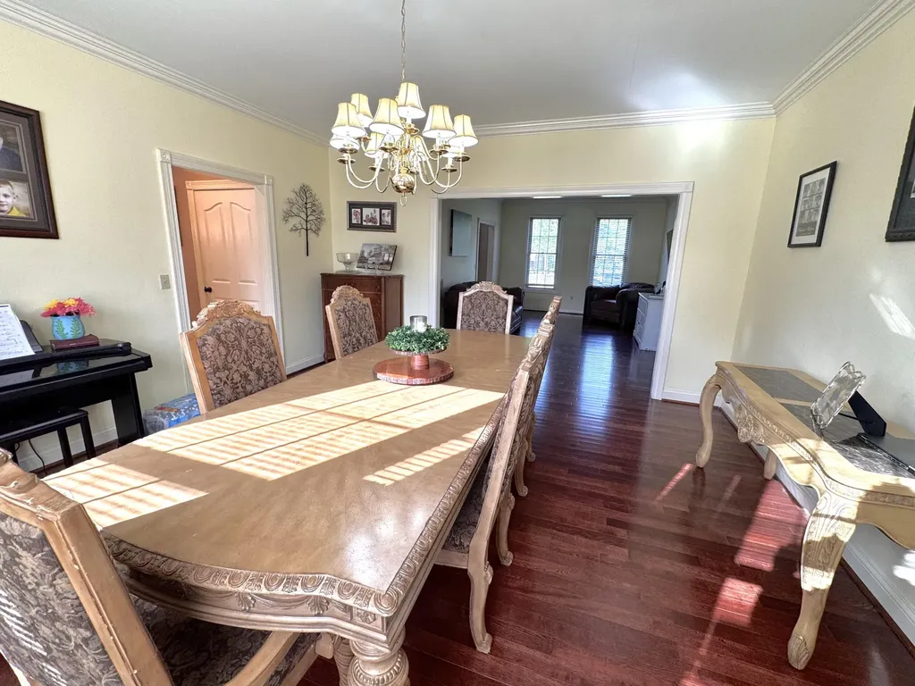 316 Ruby Court London KY 40744