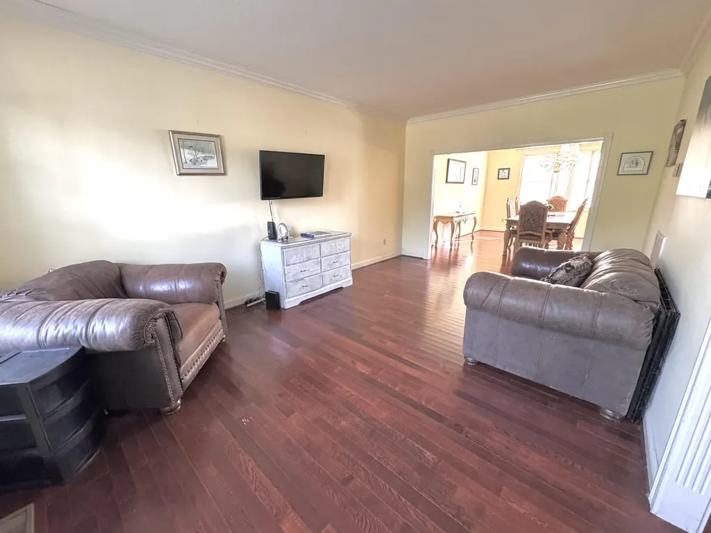 316 Ruby Court London KY 40744