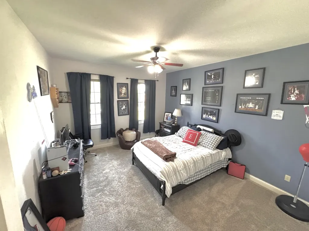316 Ruby Court London KY 40744
