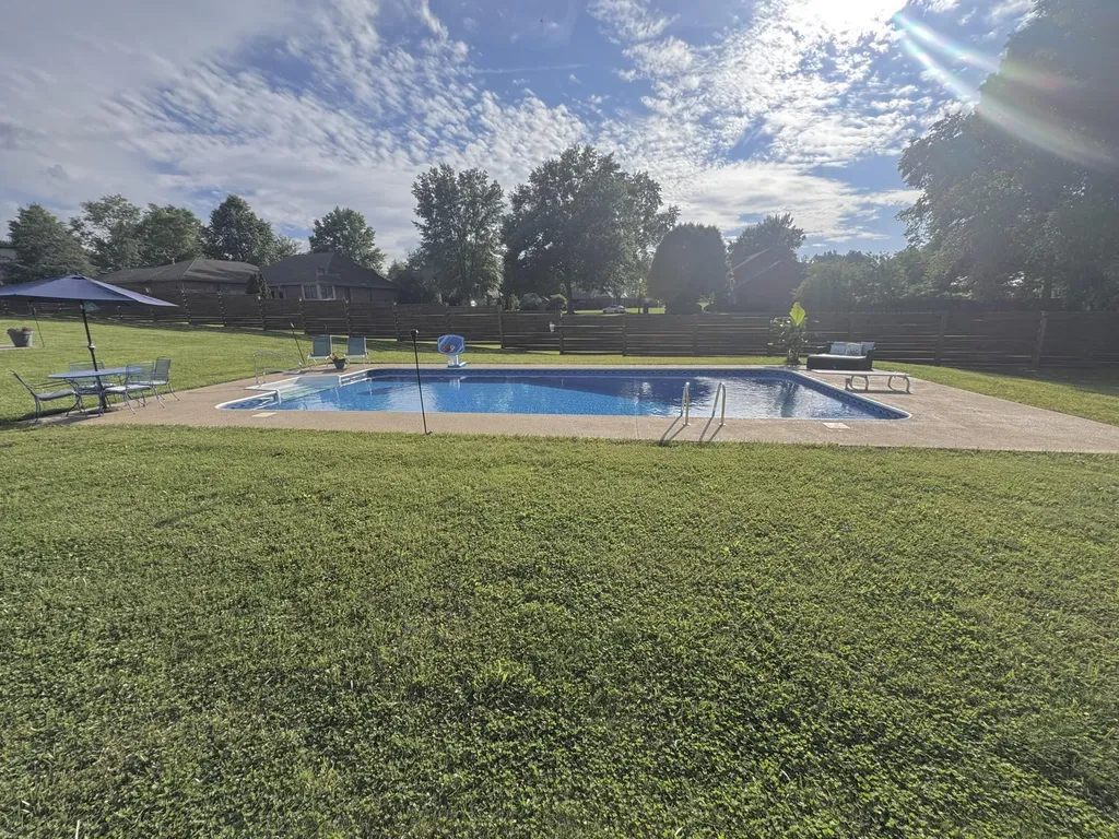 316 Ruby Court London KY 40744