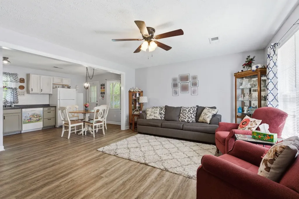 106 Brandywine Drive Georgetown KY 40324