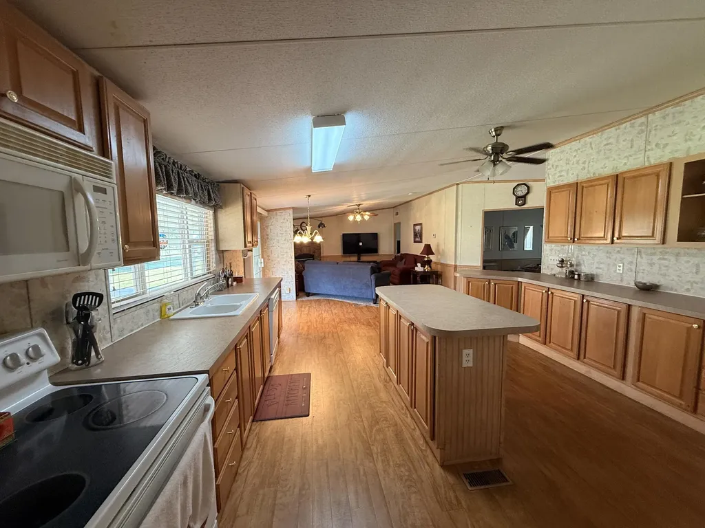 524 Parks Ridge Road Russell Springs KY 42642