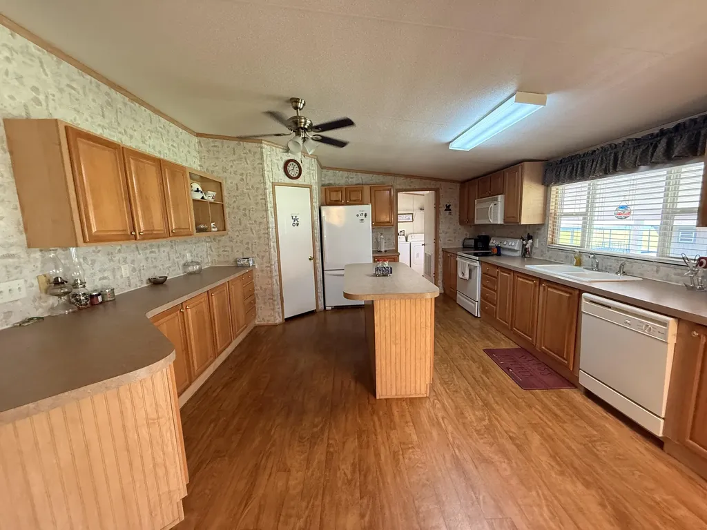 524 Parks Ridge Road Russell Springs KY 42642