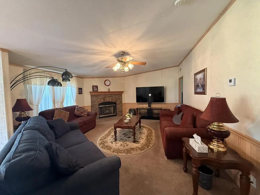 524 Parks Ridge Road Russell Springs KY 42642