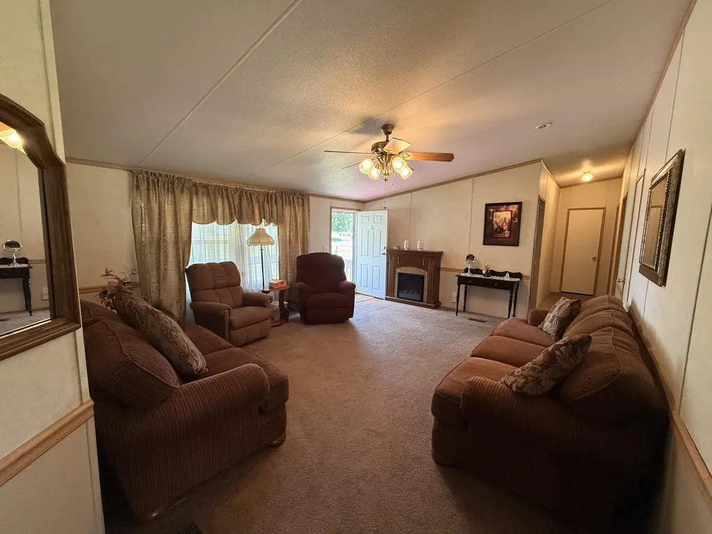 524 Parks Ridge Road Russell Springs KY 42642