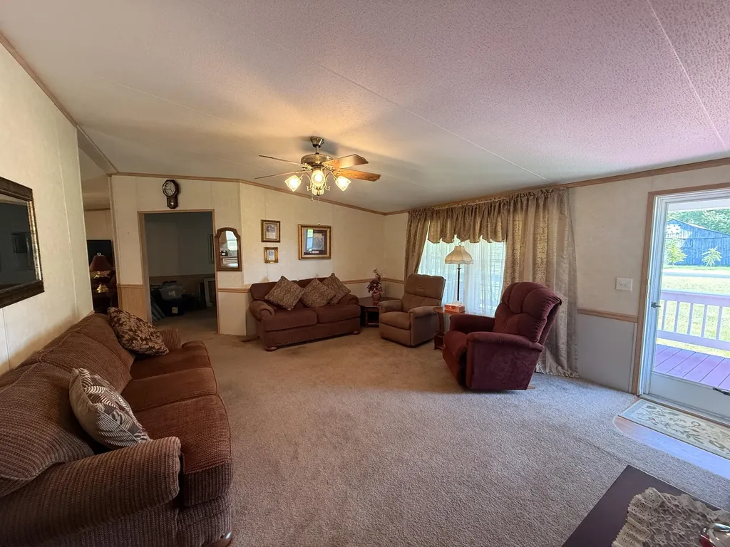 524 Parks Ridge Road Russell Springs KY 42642