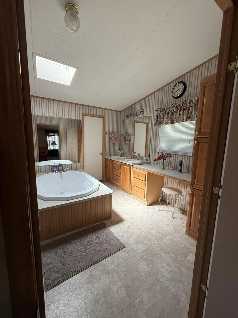 524 Parks Ridge Road Russell Springs KY 42642
