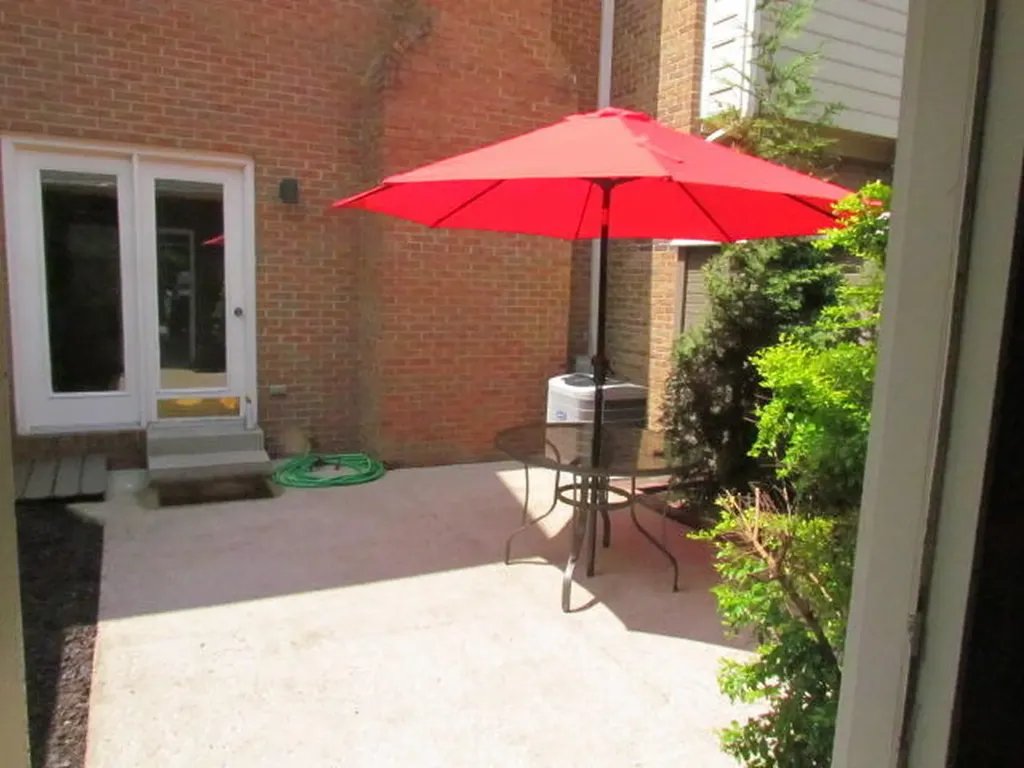 1309 Gray Hawk Road Lexington KY 40502