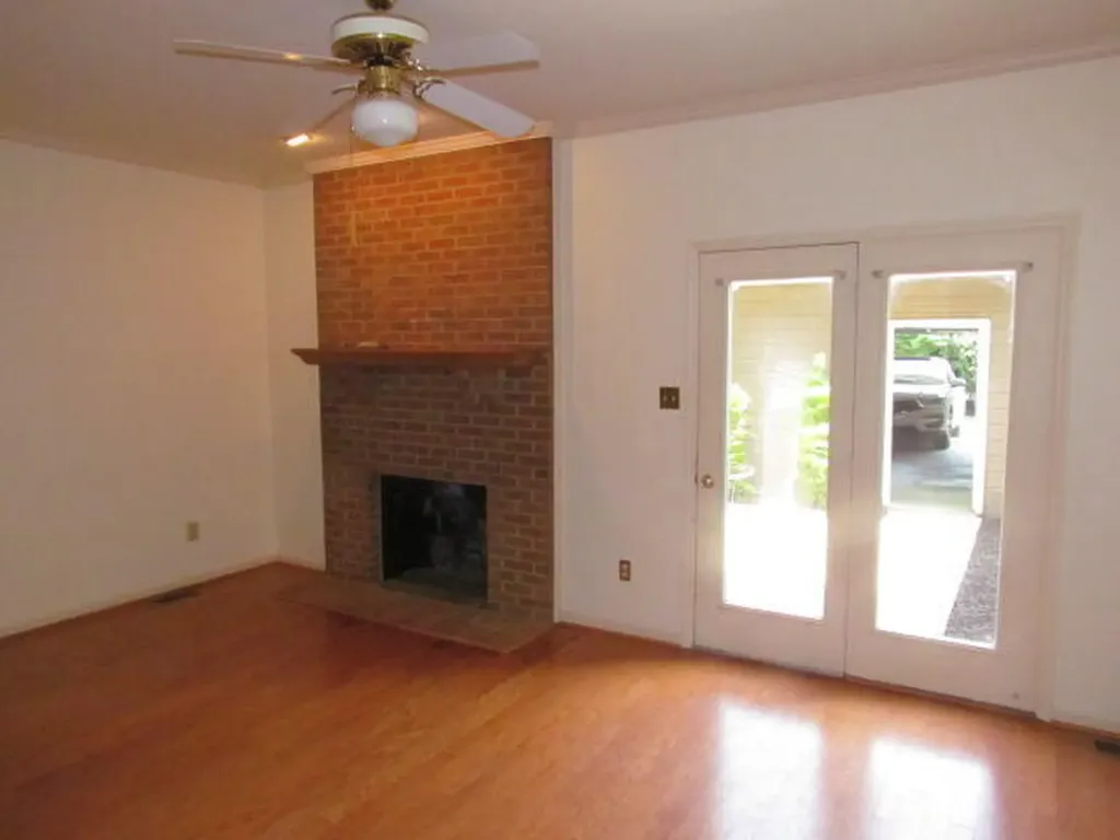 1309 Gray Hawk Road Lexington KY 40502