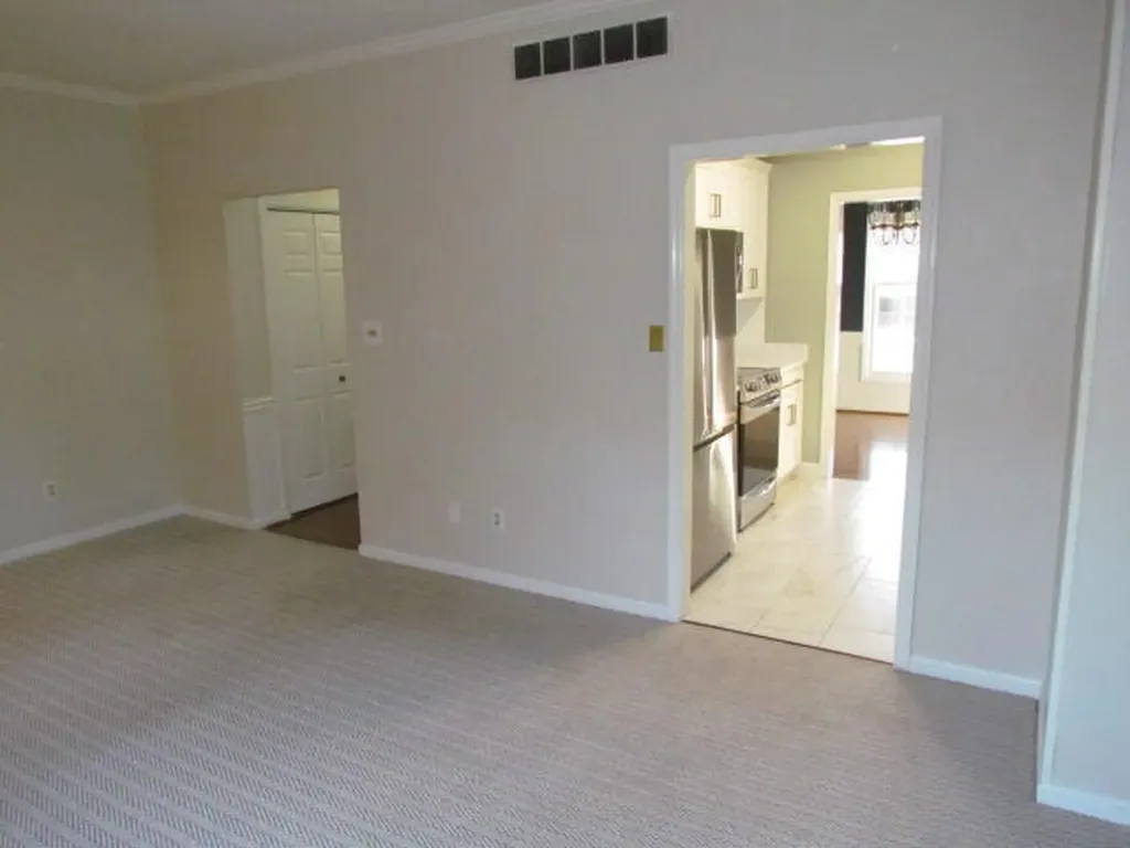 1309 Gray Hawk Road Lexington KY 40502