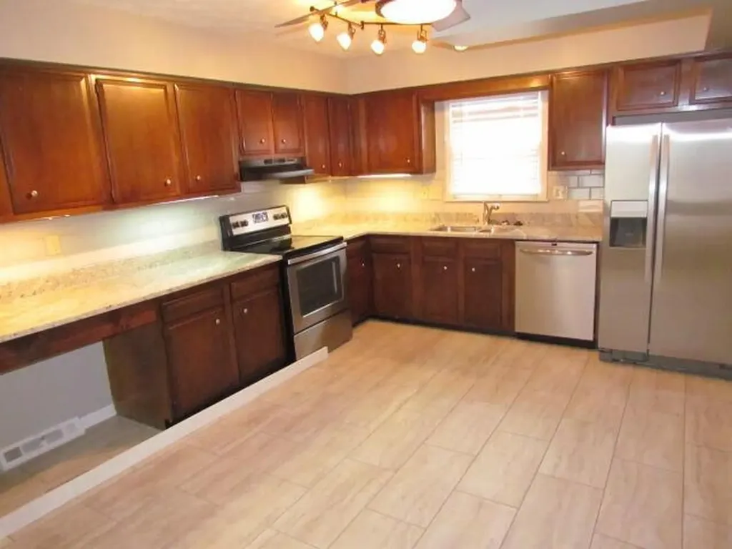 3375 Moundview Court Lexington KY 40502