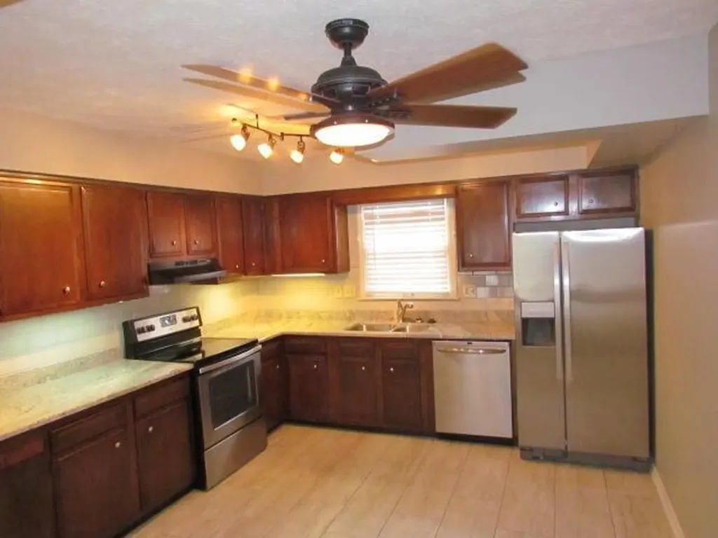 3375 Moundview Court Lexington KY 40502