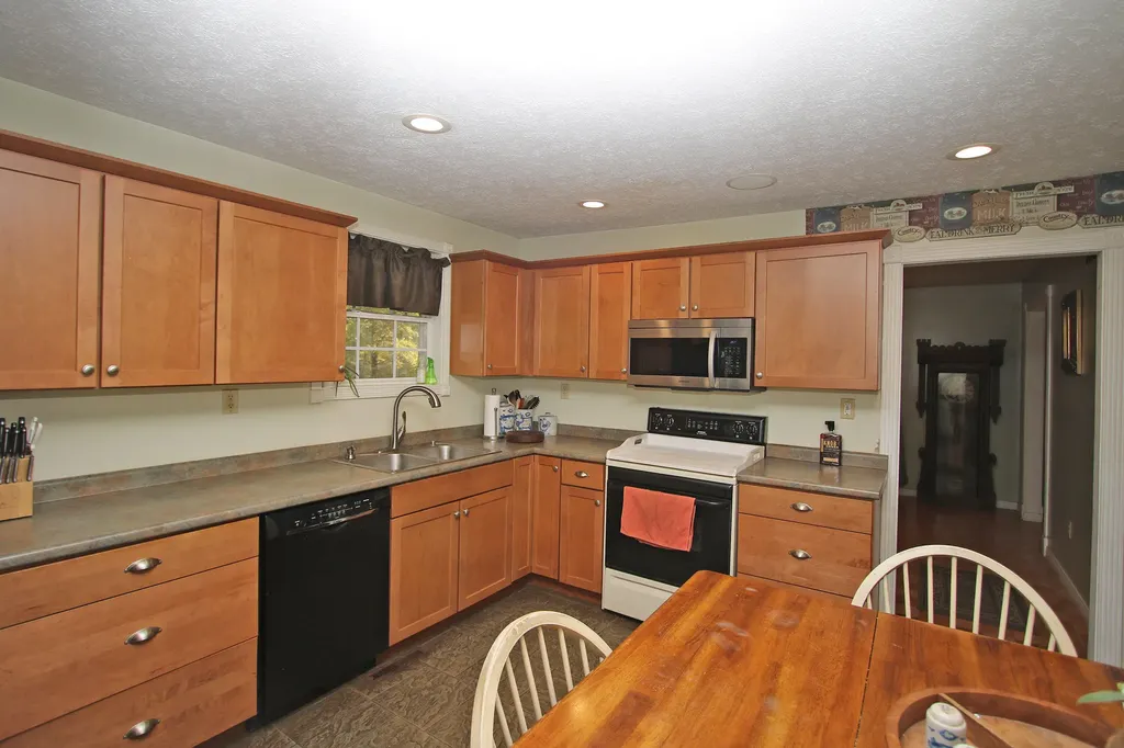4100 Crowe Ridge Road Winchester KY 40391
