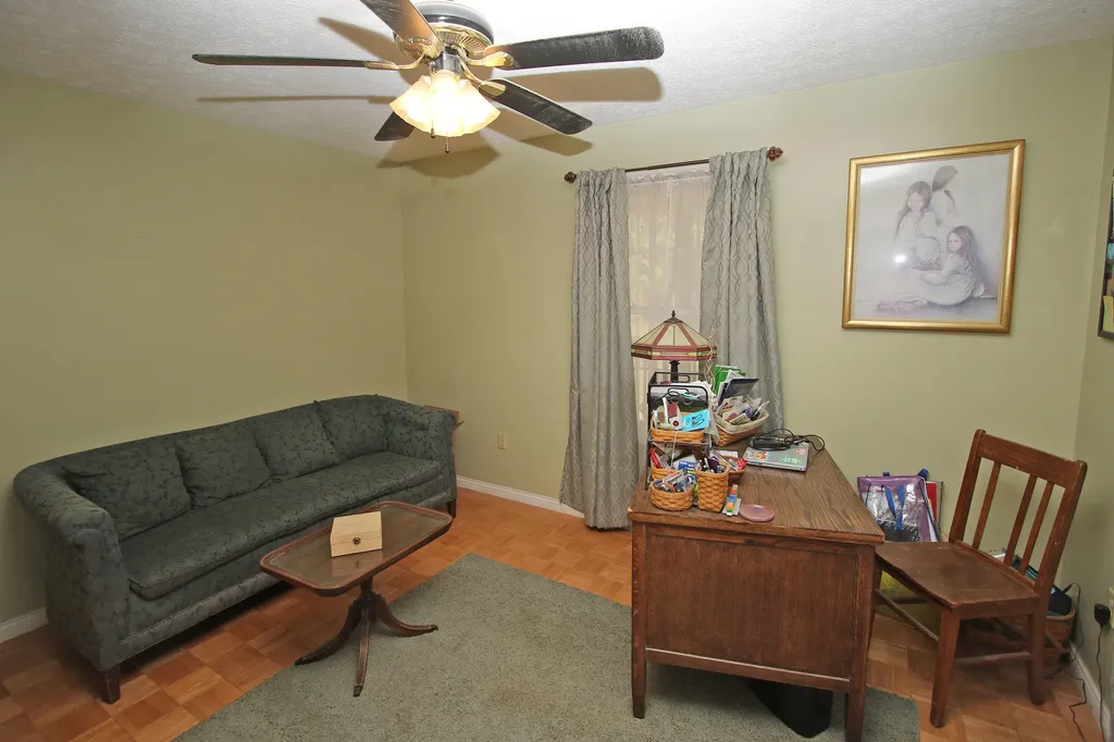 4100 Crowe Ridge Road Winchester KY 40391