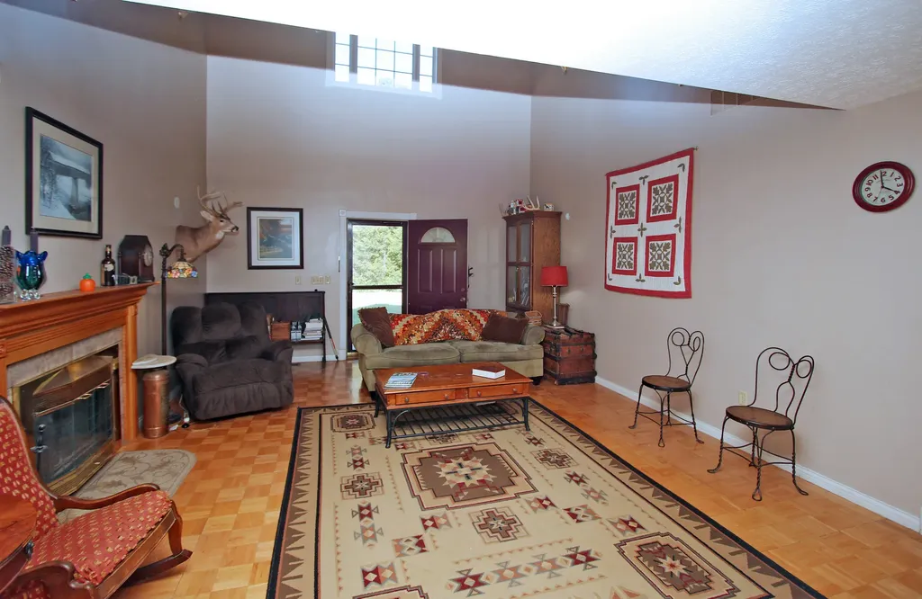 4100 Crowe Ridge Road Winchester KY 40391