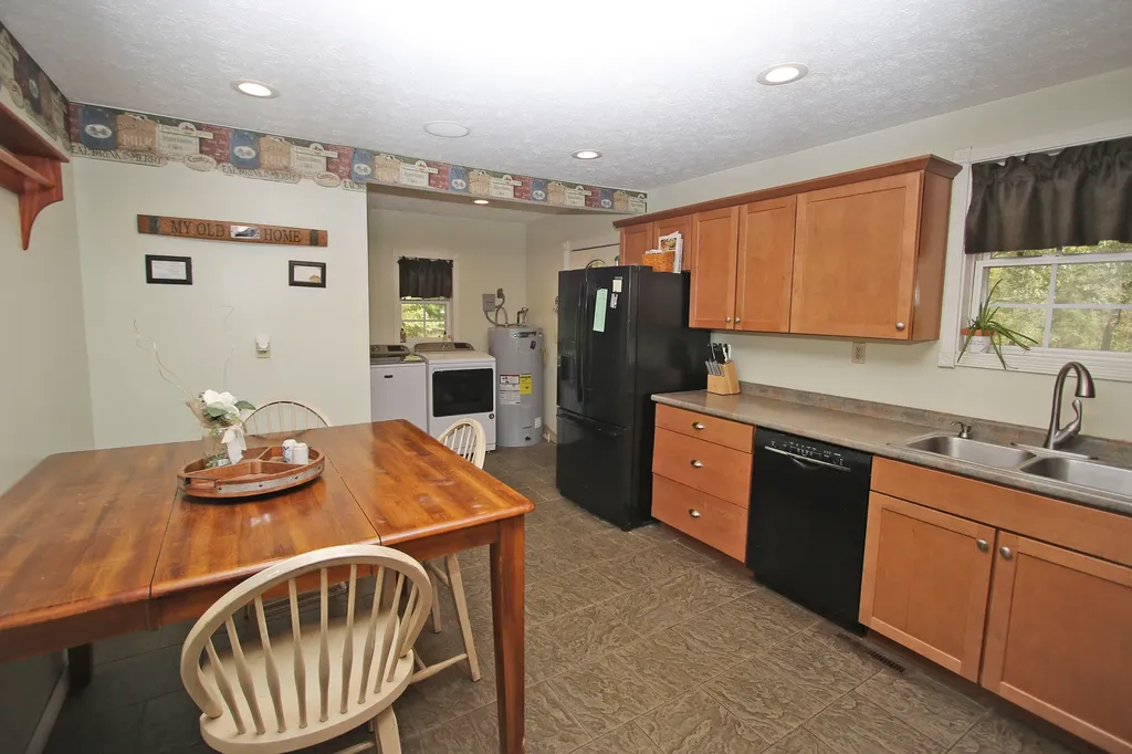 4100 Crowe Ridge Road Winchester KY 40391