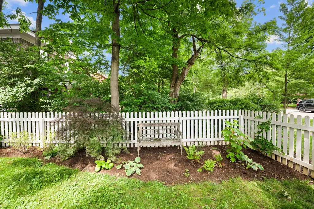 293 S Ashland Avenue Lexington KY 40502