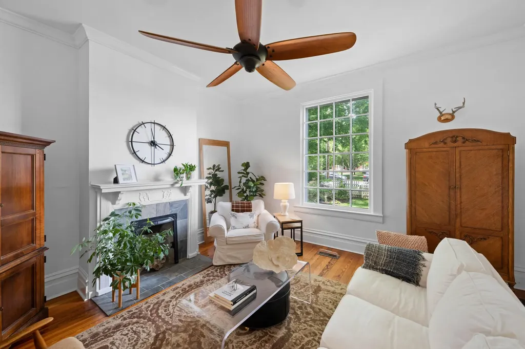293 S Ashland Avenue Lexington KY 40502