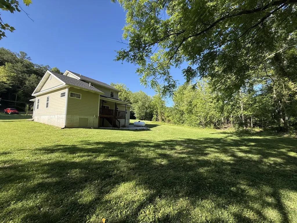 1233 Dog Trot Road Frenchburg KY 40322