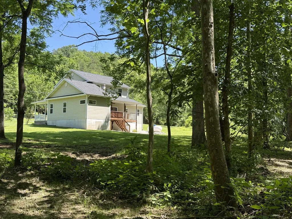1233 Dog Trot Road Frenchburg KY 40322