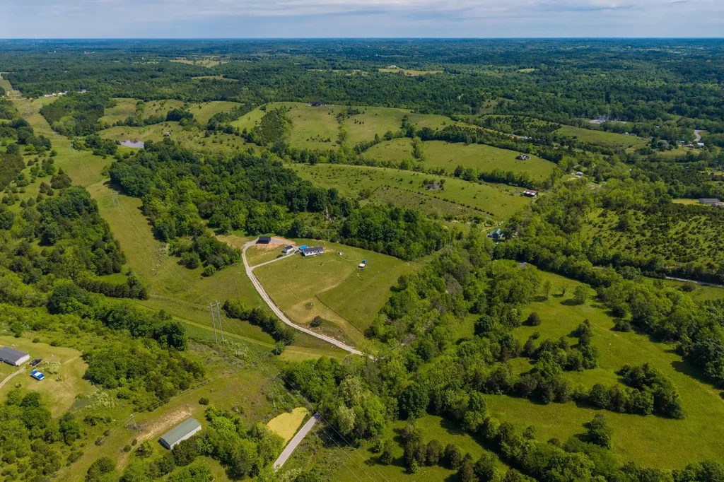 2350 Josephine Road Stamping Ground KY 40379