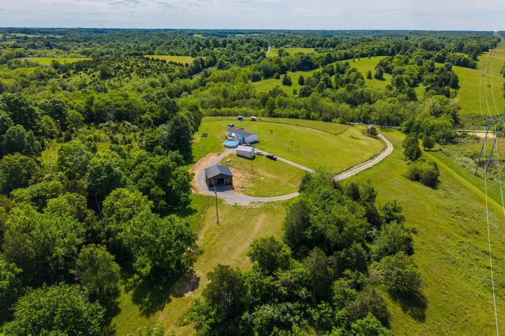 2350 Josephine Road Stamping Ground KY 40379