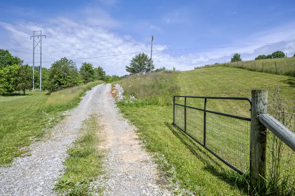 2350 Josephine Road Stamping Ground KY 40379