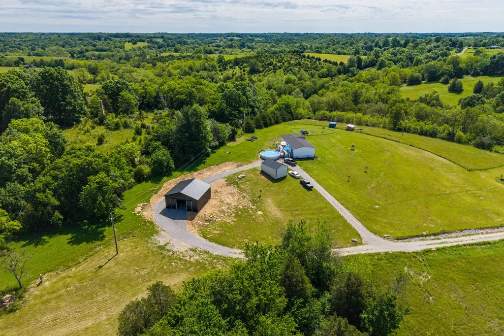 2350 Josephine Road Stamping Ground KY 40379