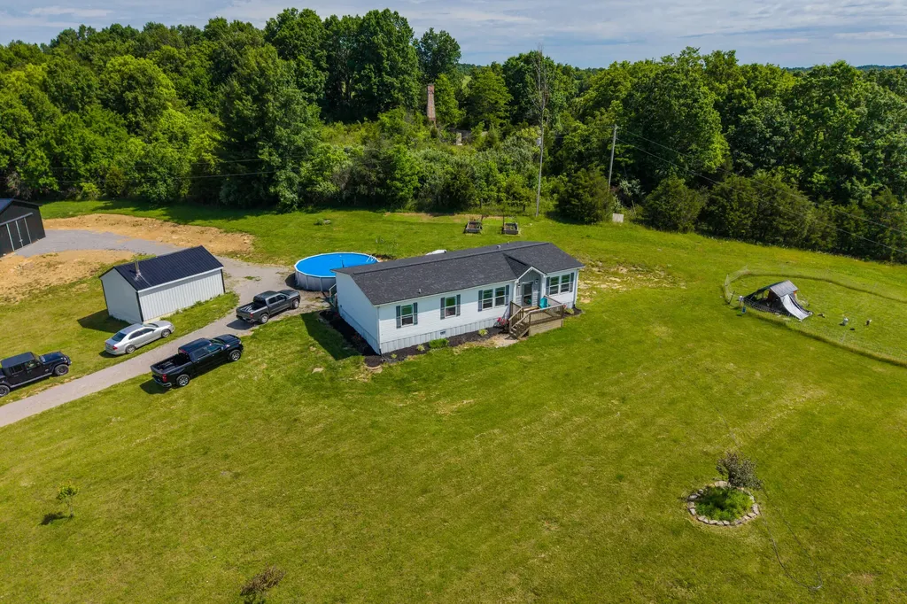 2350 Josephine Road Stamping Ground KY 40379