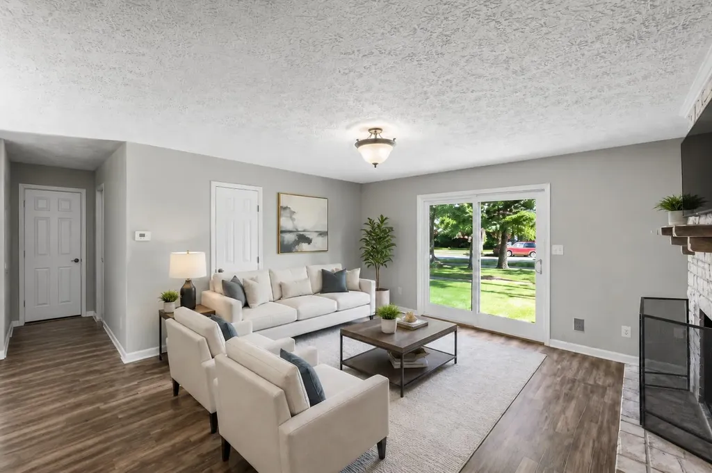 377 Redding Road Lexington KY 40517