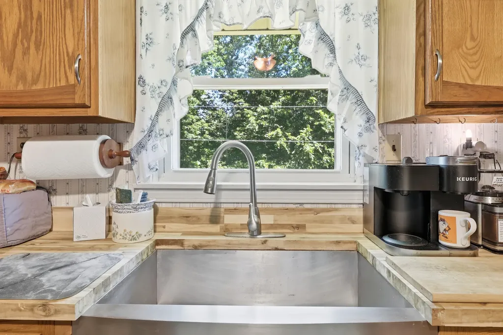1587 Fairview Road Lawrenceburg KY 40342