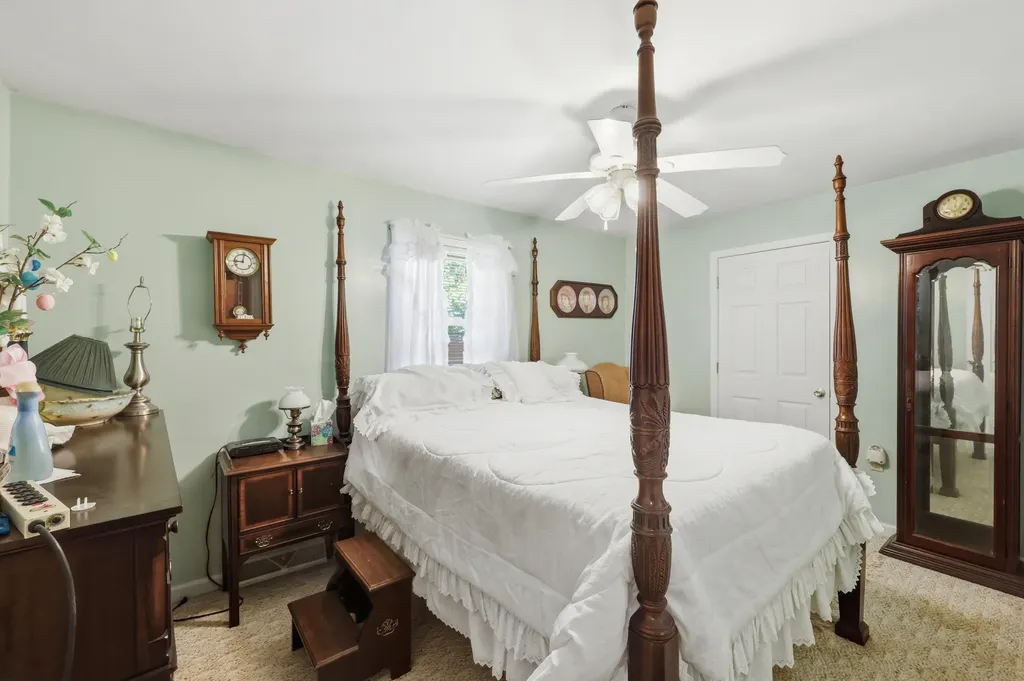 1587 Fairview Road Lawrenceburg KY 40342