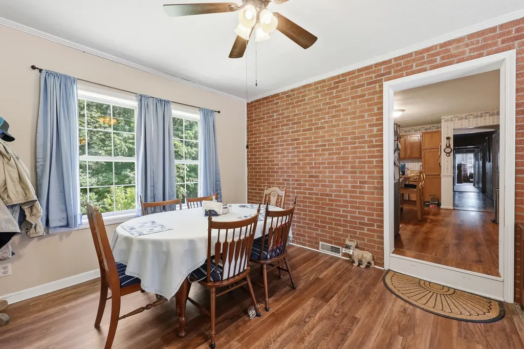 1587 Fairview Road Lawrenceburg KY 40342