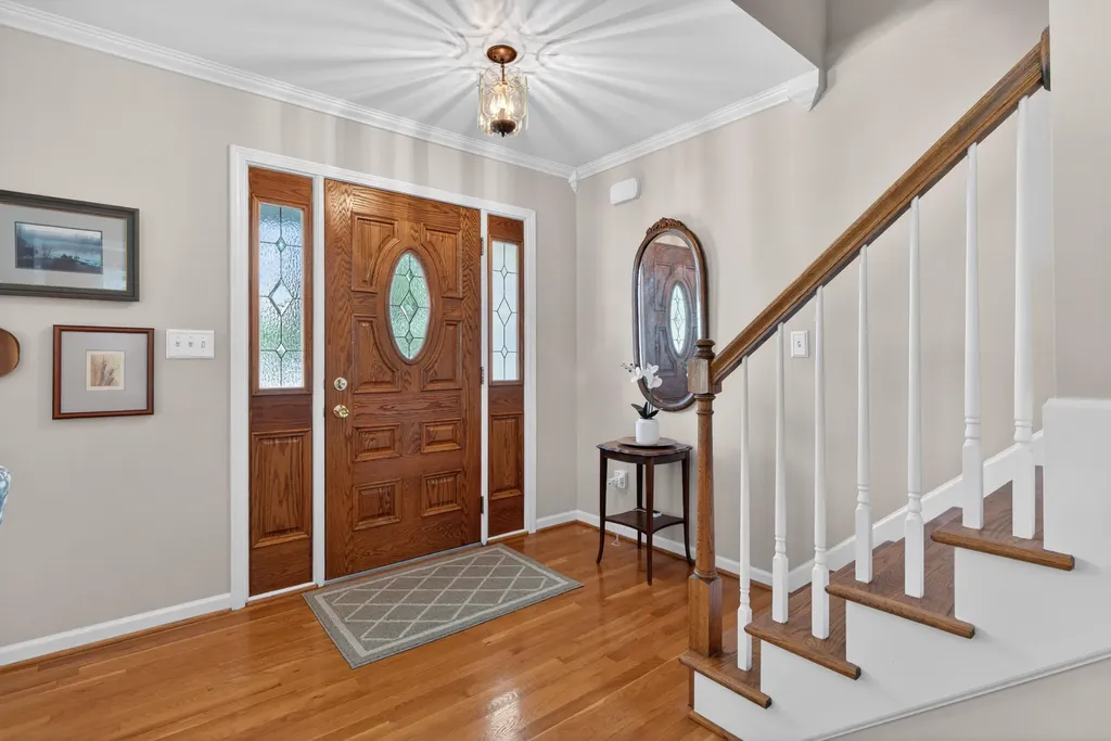 839 Eagle Crest Drive Versailles KY 40383