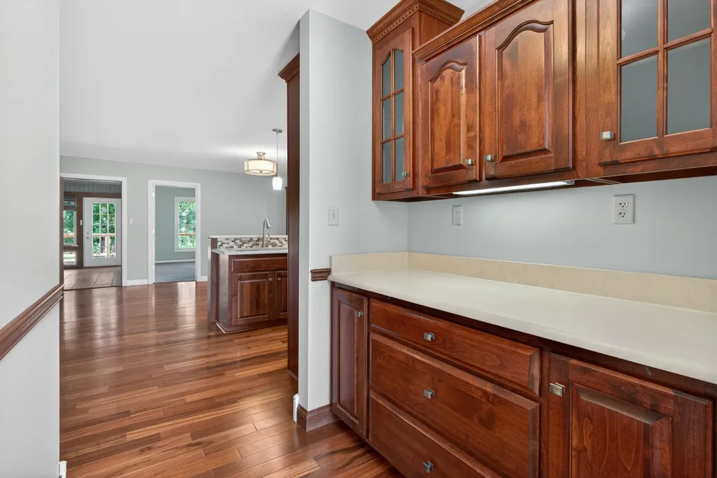 725 Sovereign Drive Richmond KY 40475