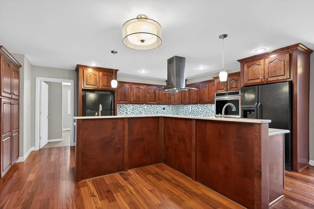 725 Sovereign Drive Richmond KY 40475