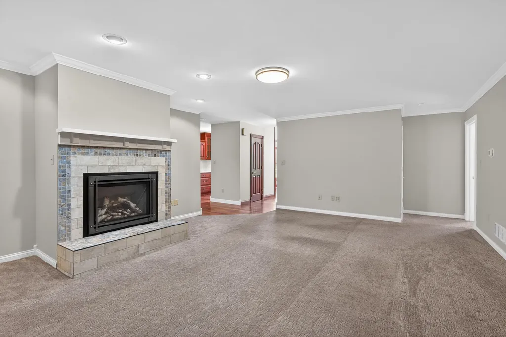 725 Sovereign Drive Richmond KY 40475