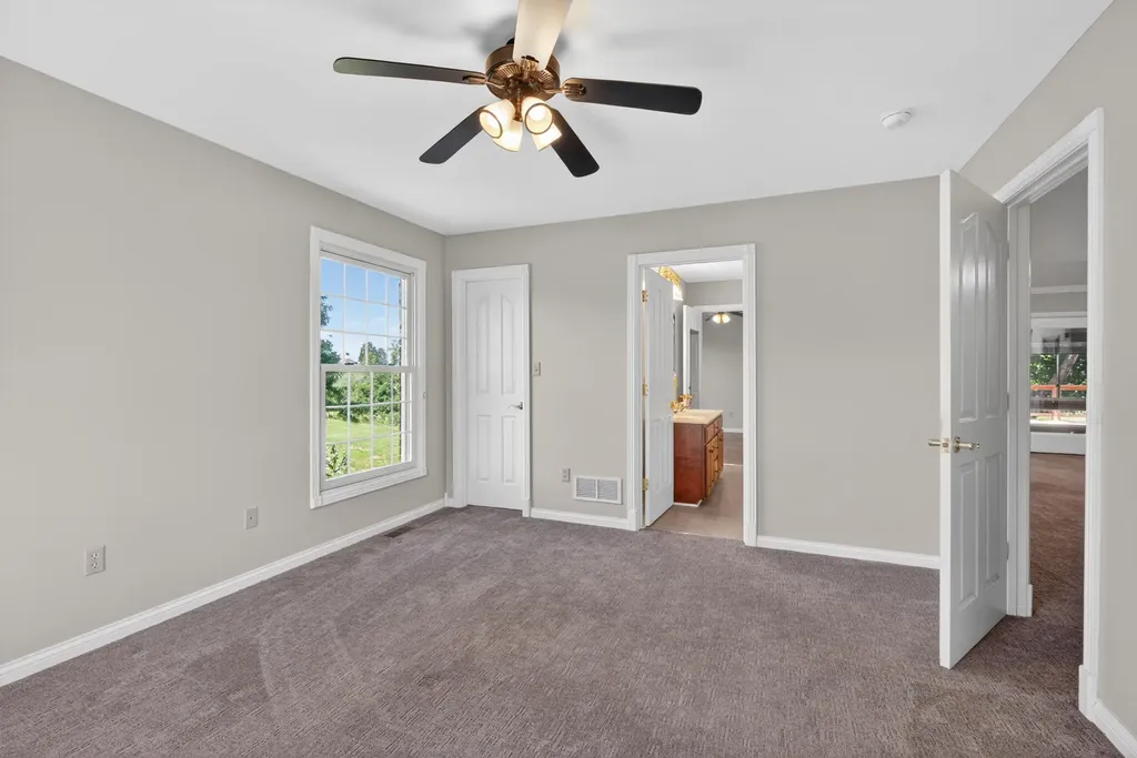 725 Sovereign Drive Richmond KY 40475