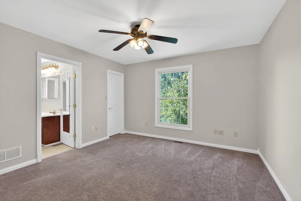 725 Sovereign Drive Richmond KY 40475