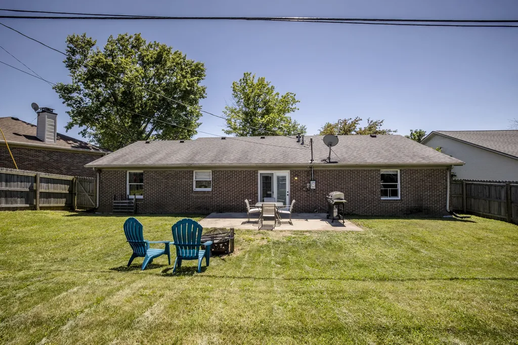 145 Madonna Drive Nicholasville KY 40356
