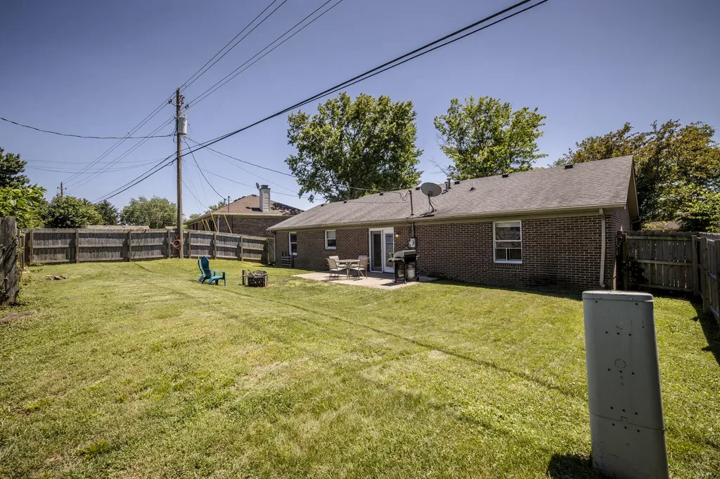 145 Madonna Drive Nicholasville KY 40356