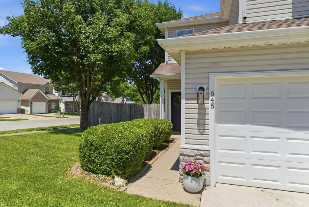 645 Danby Woods Drive Lexington KY 40509