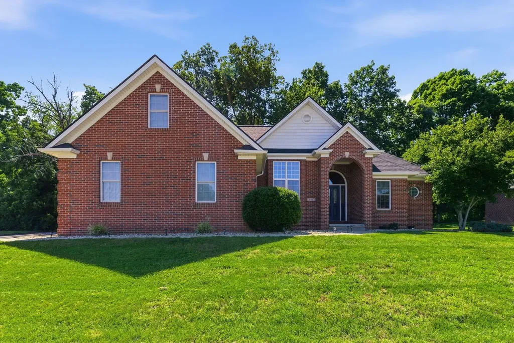 604 Farmland Drive Berea KY 40403