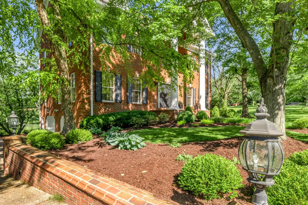 3516 Castlegate Wynd Lexington KY 40502