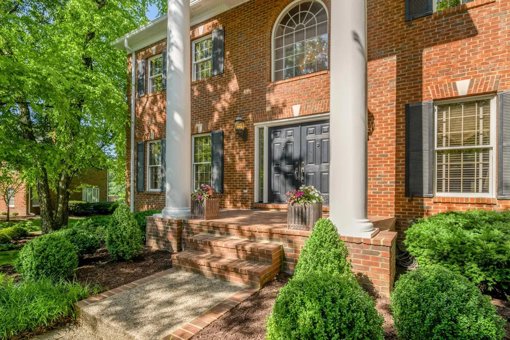 3516 Castlegate Wynd Lexington KY 40502