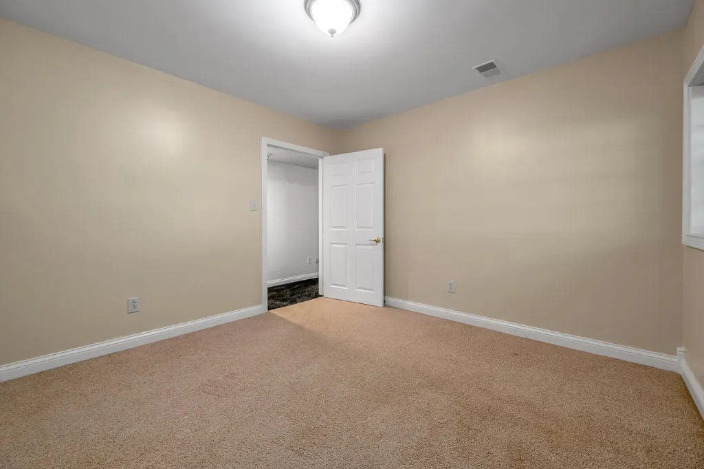 3516 Castlegate Wynd Lexington KY 40502