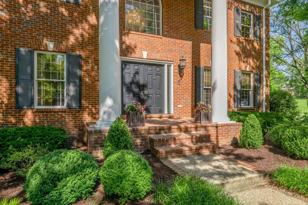 3516 Castlegate Wynd Lexington KY 40502